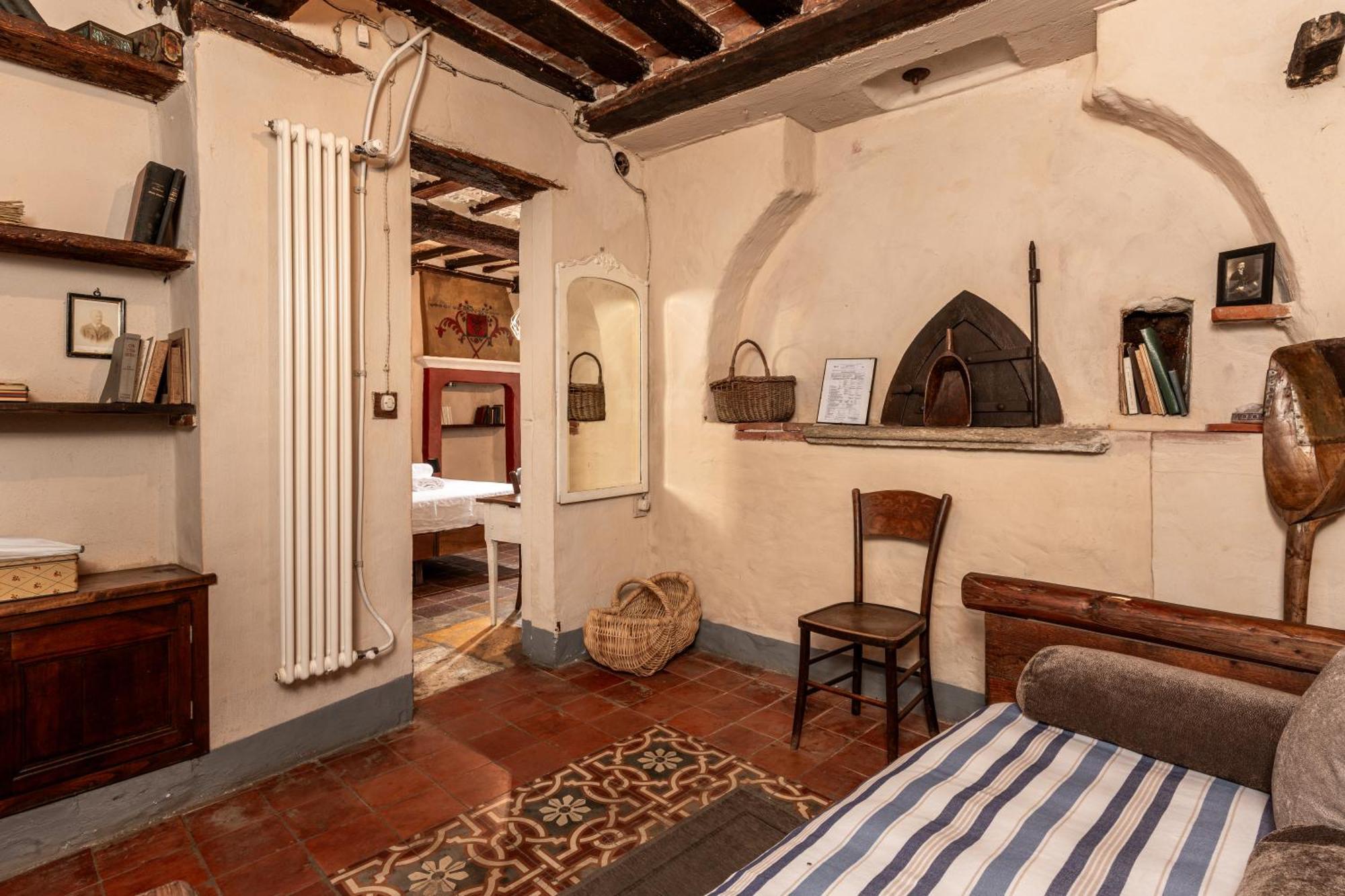 Villa Borgo Casa Scaparone à Alba  Extérieur photo
