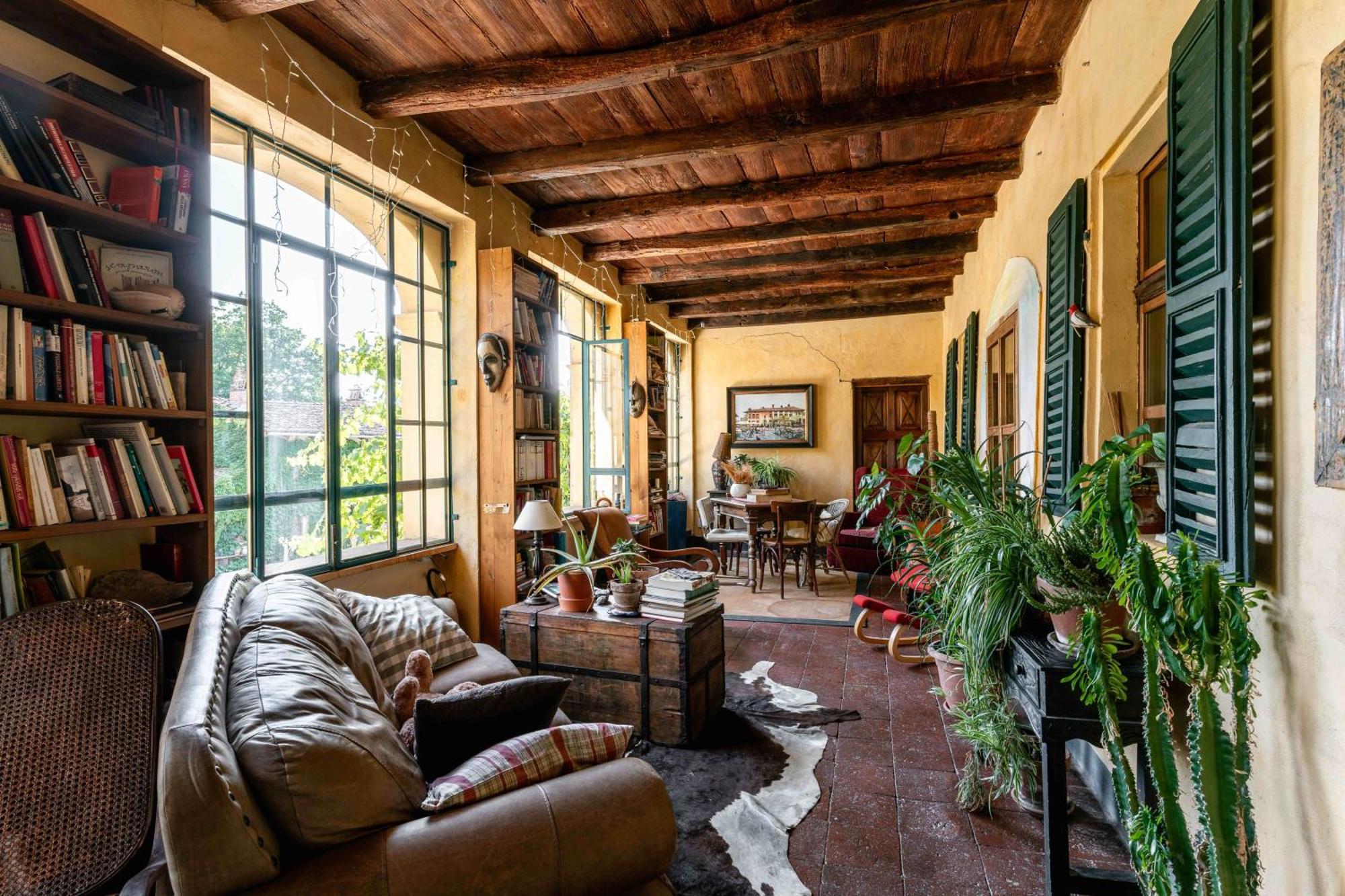 Villa Borgo Casa Scaparone à Alba  Extérieur photo